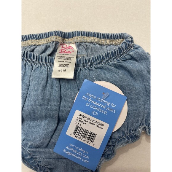 RuffleButts Baby Girls Woven RuffleButt Bloomer Light Wash Denim Size 0-3M New - Picture 5 of 5